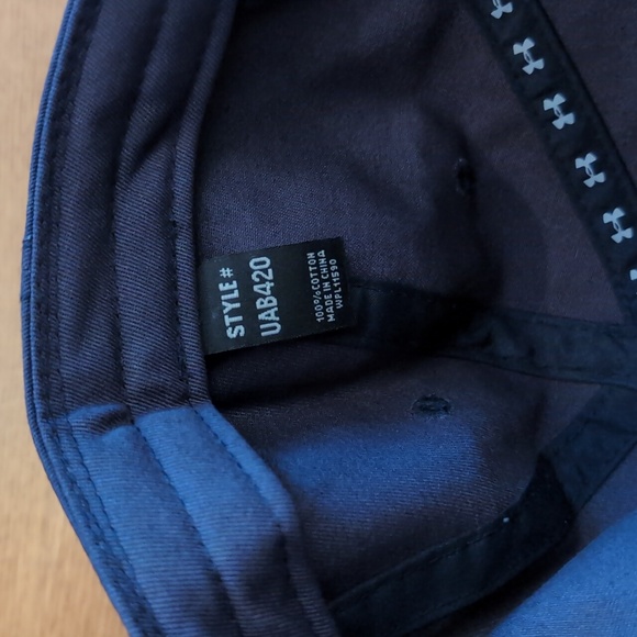 Men's Under Armour Notre Dame 75th Anniversary Collectible Black Student Hat - Picture 5 of 6